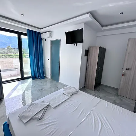 Central Studios Apartments