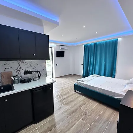 Apartament Central Studios Apartments *
