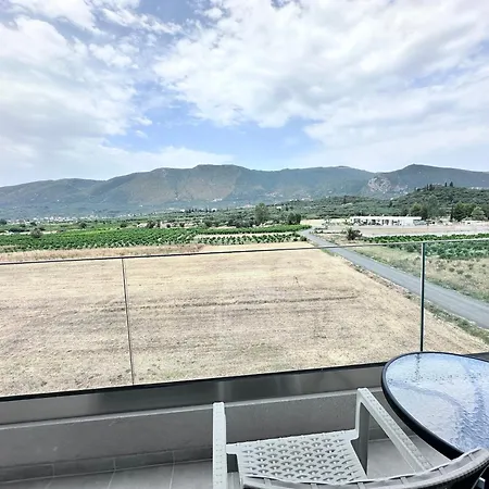 Central Studios Apartments