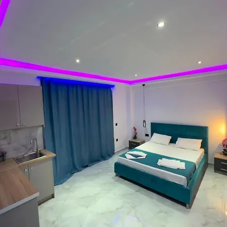 Διαμέρισμα Central Studios Apartments Αλυκανάς