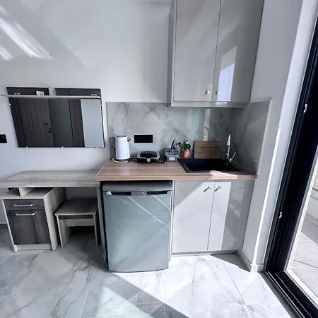 Central Studios Apartments 公寓 阿利卡纳斯