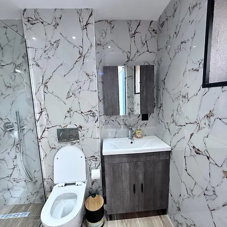 Διαμέρισμα Central Studios Apartments Αλυκανάς