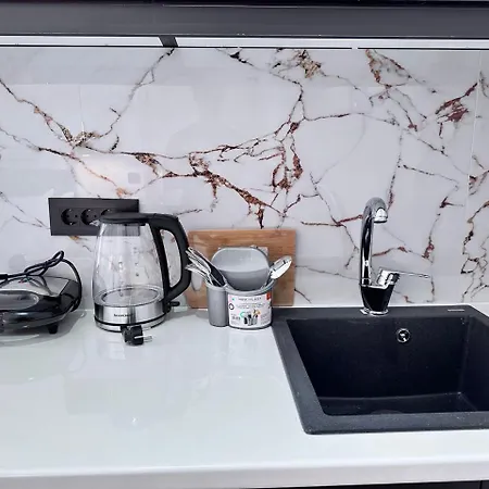 Central Studios Apartments 公寓 阿利卡纳斯